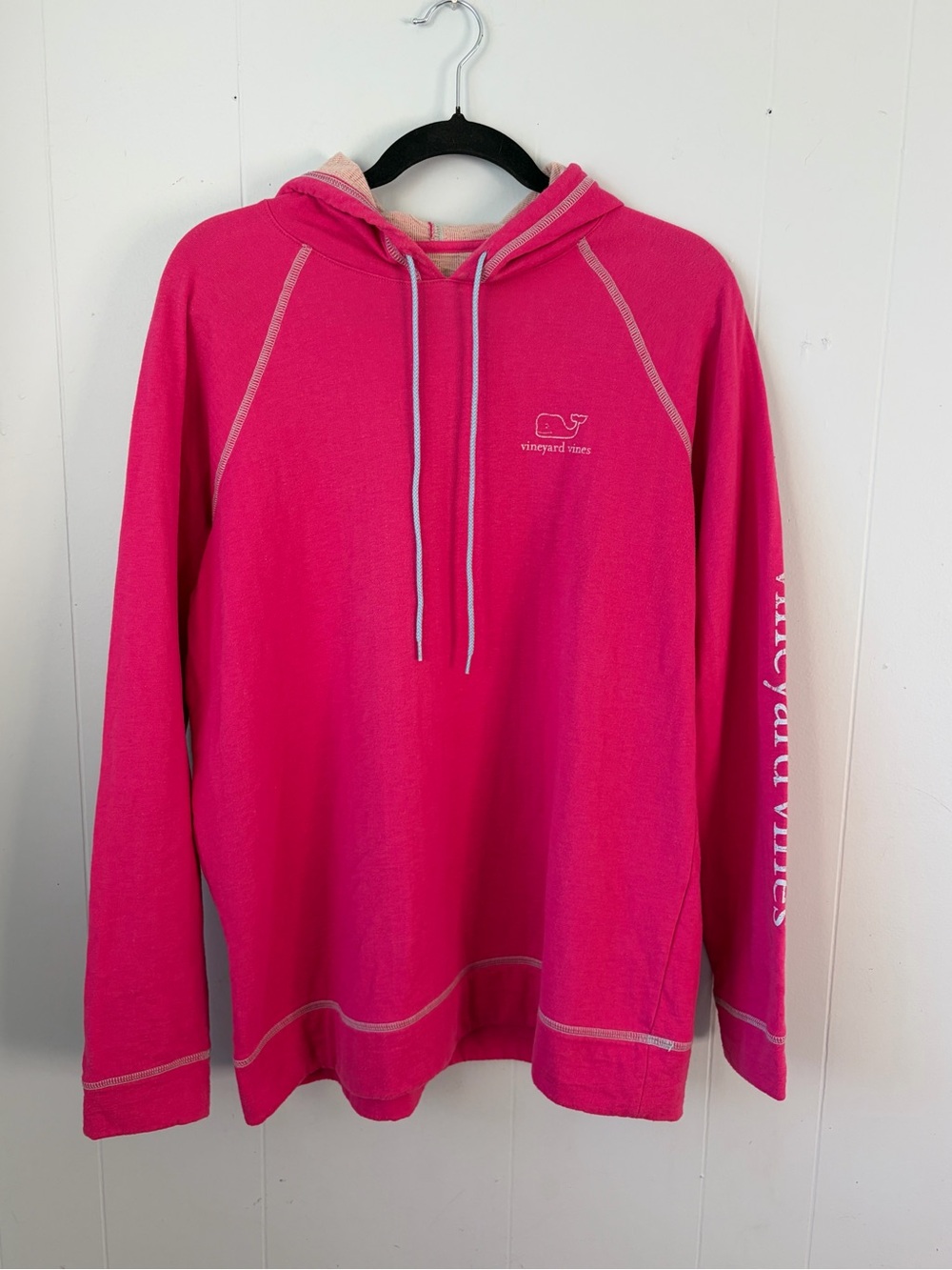 Vineyard Vines Hot Pink Pullover Hoodie Back Graphic L